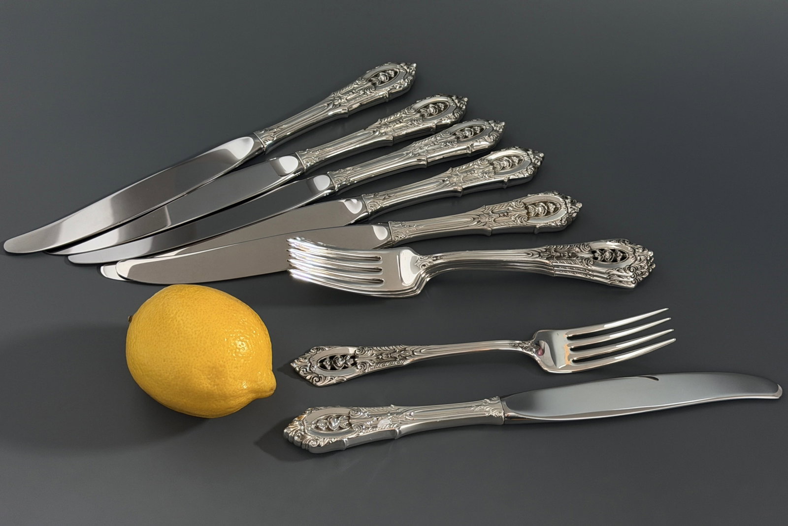 Wallace Rose Point Sterling Silver Flatware Six Dinner Knives Forks Sets 1934 Venetian Lace Pattern: Wallace Rose Point Sterling Silver Flatware Six Dinner Knives Forks Sets Identical to Lot # 199. Circa 1934 Venetian Lace Pattern Centered by Blooming Roses Solid 925 Sterling Silver Forks Combined To