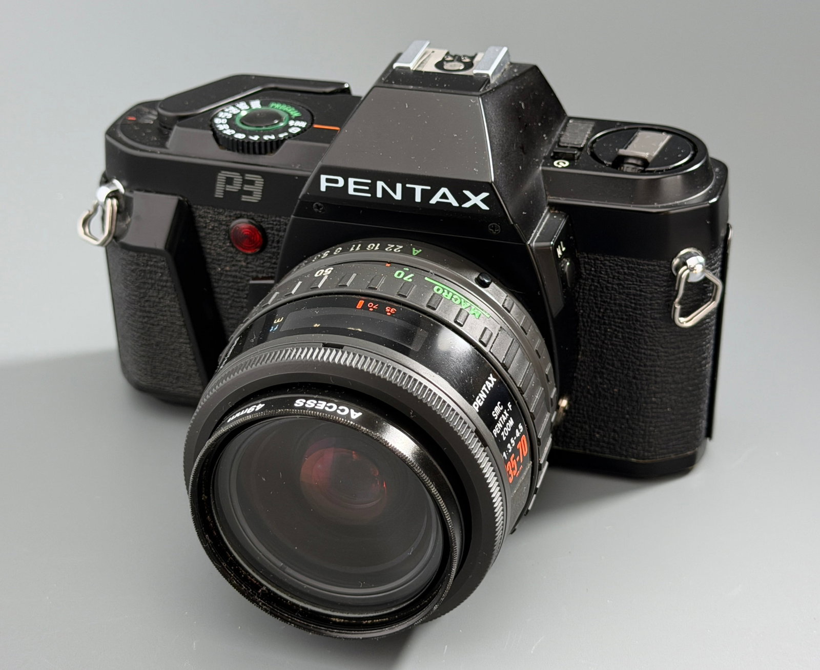 Pentax P3 35mm SLR Film Camera SMC Pentax-F Zoom 35-70mm f/3.5-4.5 Macro Lens Vintage Manual SLR (1 of 7)