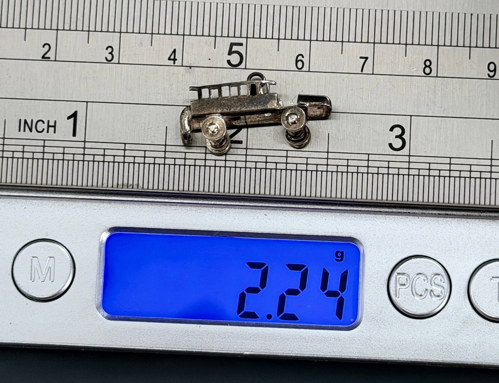 Vintage Fire Truck Charm Engine Rescue Firefighter Jewelry Pendant 925 Sterling Silver 3D: Vintage Fire Truck Charm Engine Rescue Firefighter Jewelry Pendant 925 Sterling Silver 3D Approximately 7/8 x 3/8 inches.