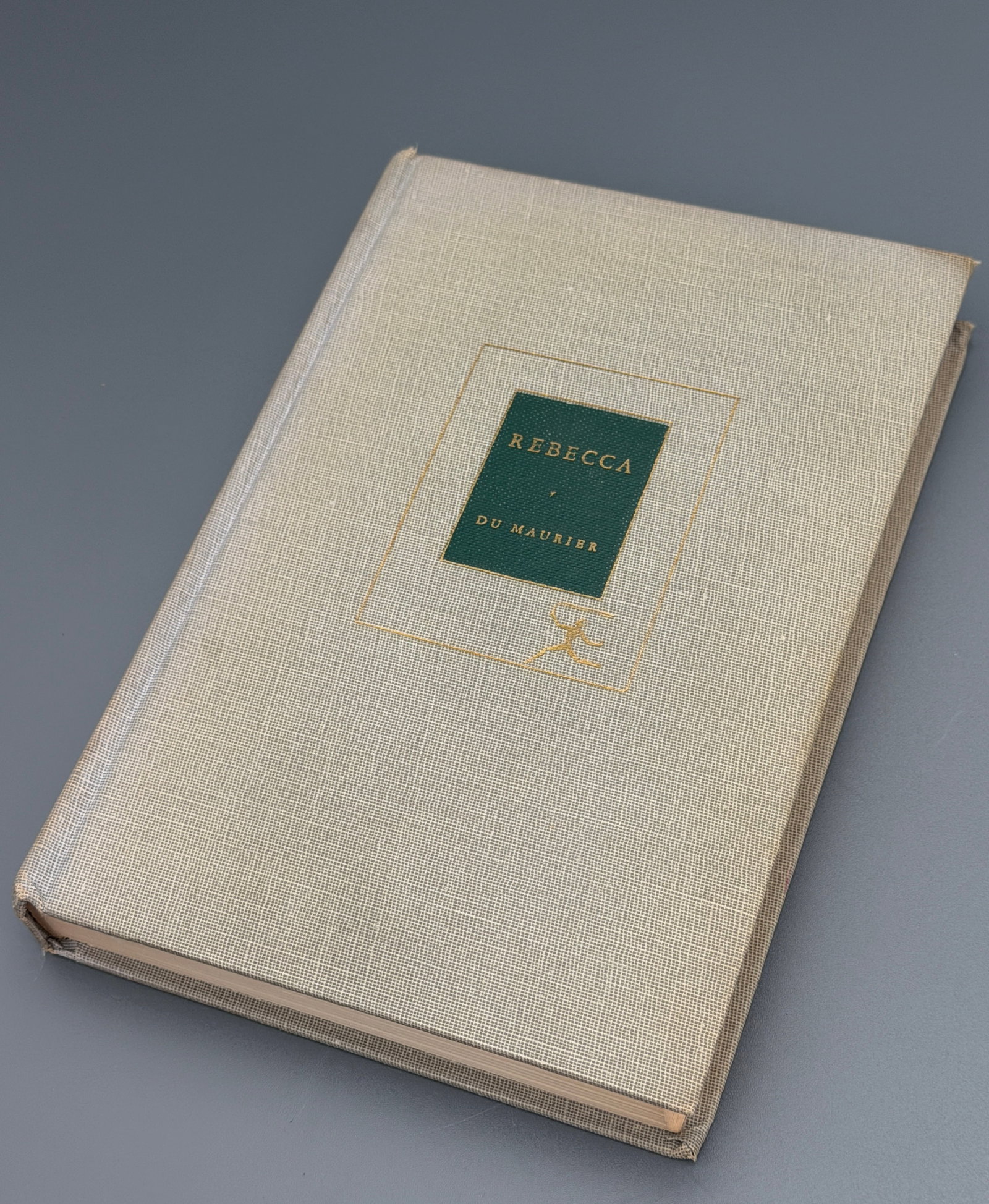 Vintage Rebecca Daphne du Maurier Modern Library Edition Hardcover Book 1938 Copyright (1 of 4)