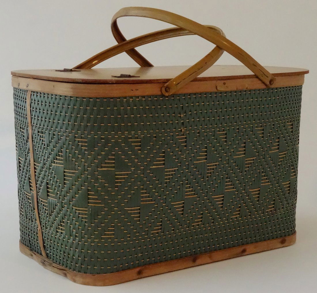 Vintage Hawkeye Picnic Basket (1 of 8)