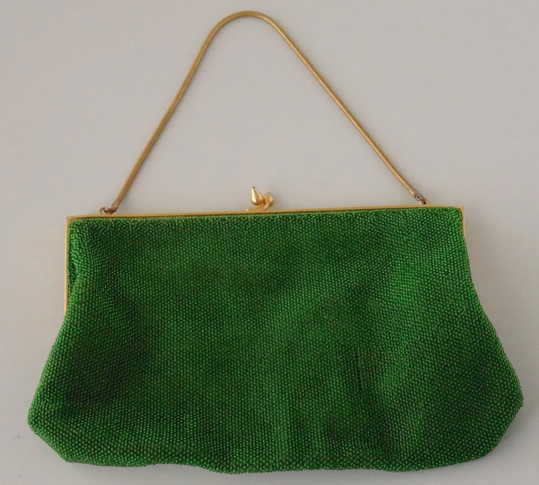 Vintage 50s French Kiss Lock Green Beaded Opera Purse: Vintage 50s French Kiss Lock Green Beaded Opera Purse Approximately 9” x 5 3/8”.