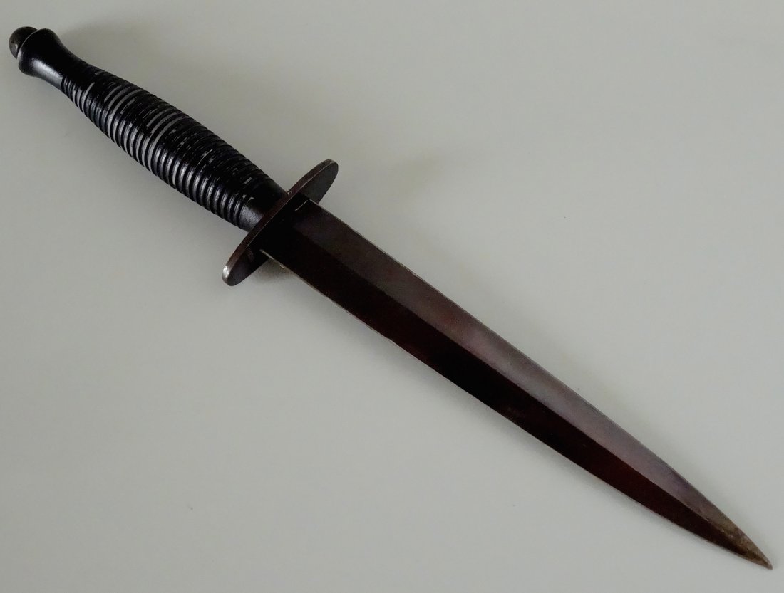 Vintage Commandos Stiletto Blackened Steel Fighter (1 of 7)