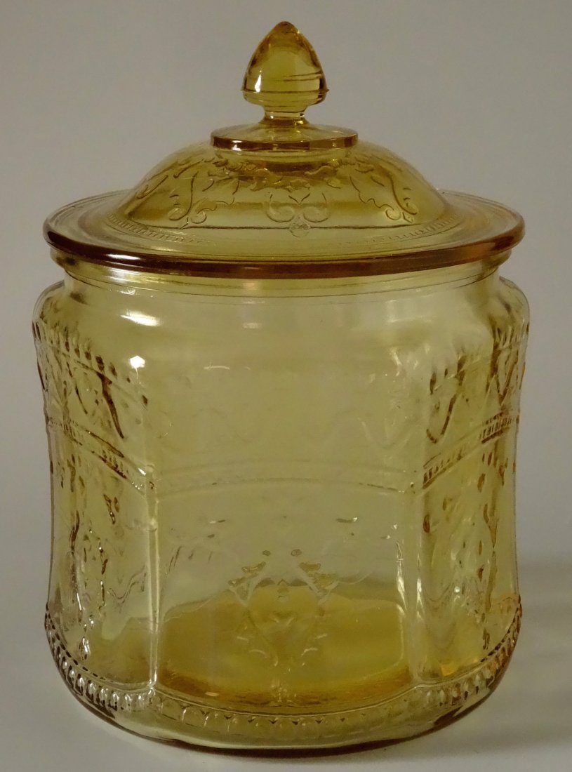 Vintage Depression Yellow Pattern Glass Biscuit Counter (1 of 6)