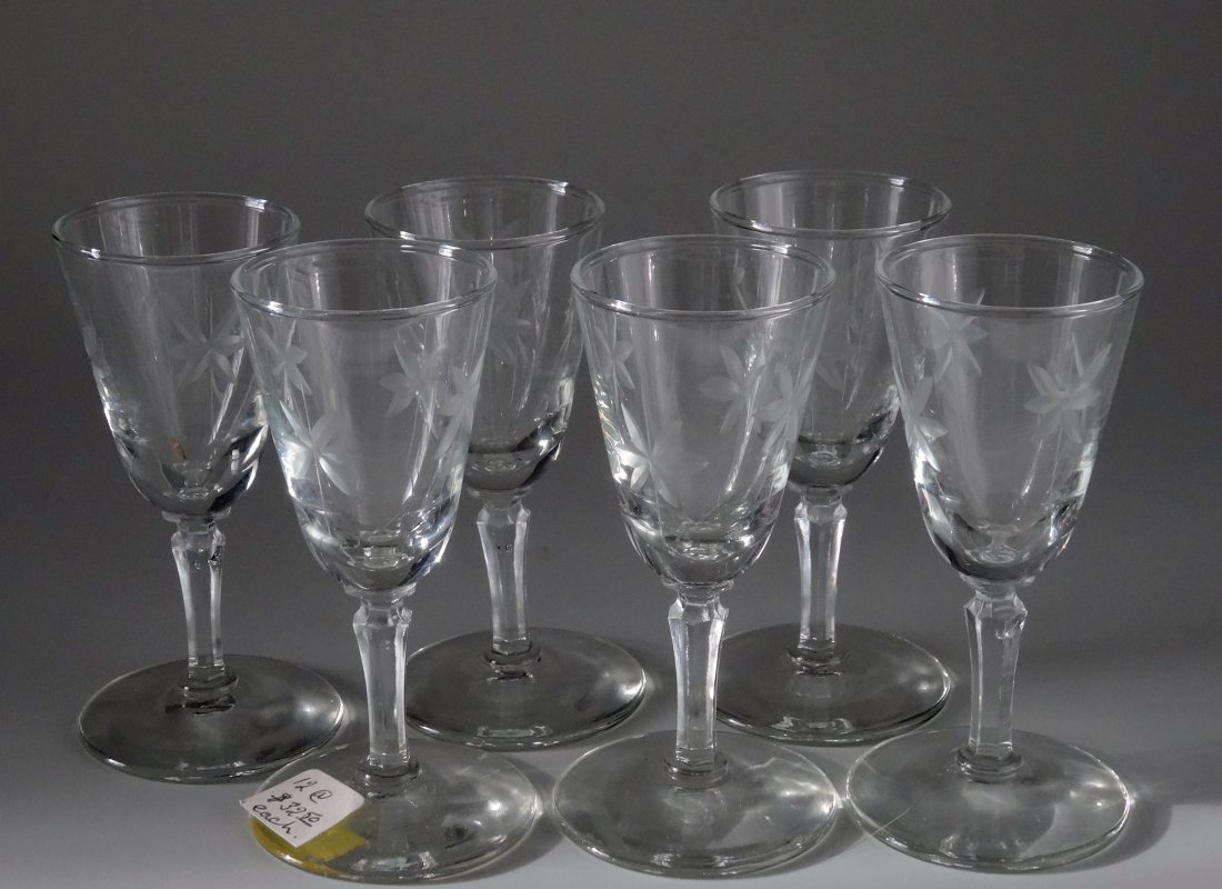 Art Deco Period Vintage Star Cut Glass Cordials Footed (1 of 5)