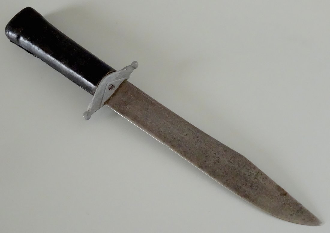 Vintage Old Bowie Knife Leather Wrap Handle (1 of 7)
