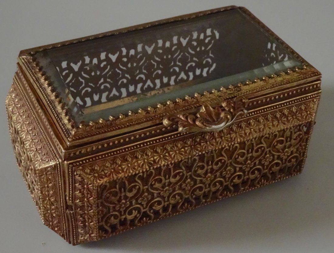 Vintage Jewelry Casket Ornate Metal Beveled Glass Lid: Vintage Jewelry Casket Ornate Metal Beveled Glass Lid Approximately 5 ¼" x 3 ¼" x 2 ¼".