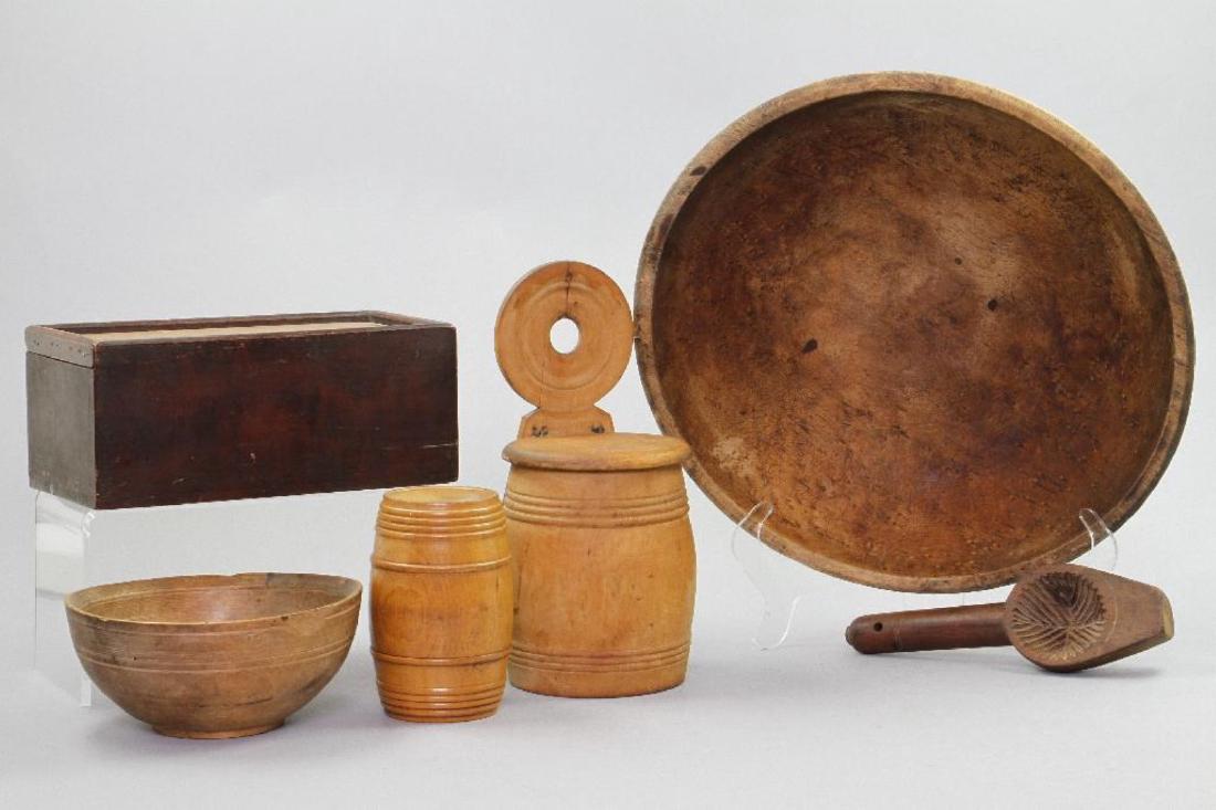 6 PIECES OF TREEN (1 of 3)