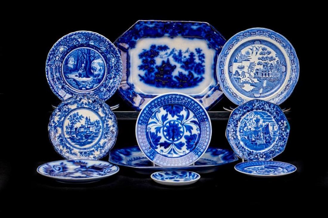 2 STAFFORDSHIRE FLOW BLUE PLATTERS & 12 PLATES (1 of 3)