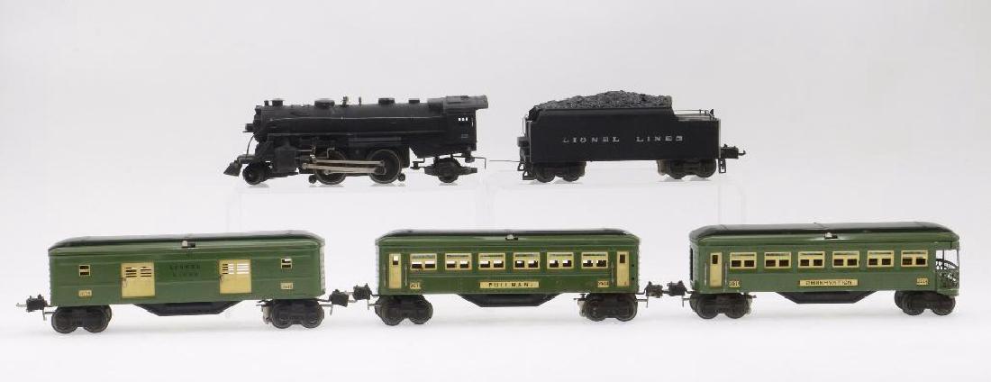 Lionel O Gauge Passenger Set (1 of 4)