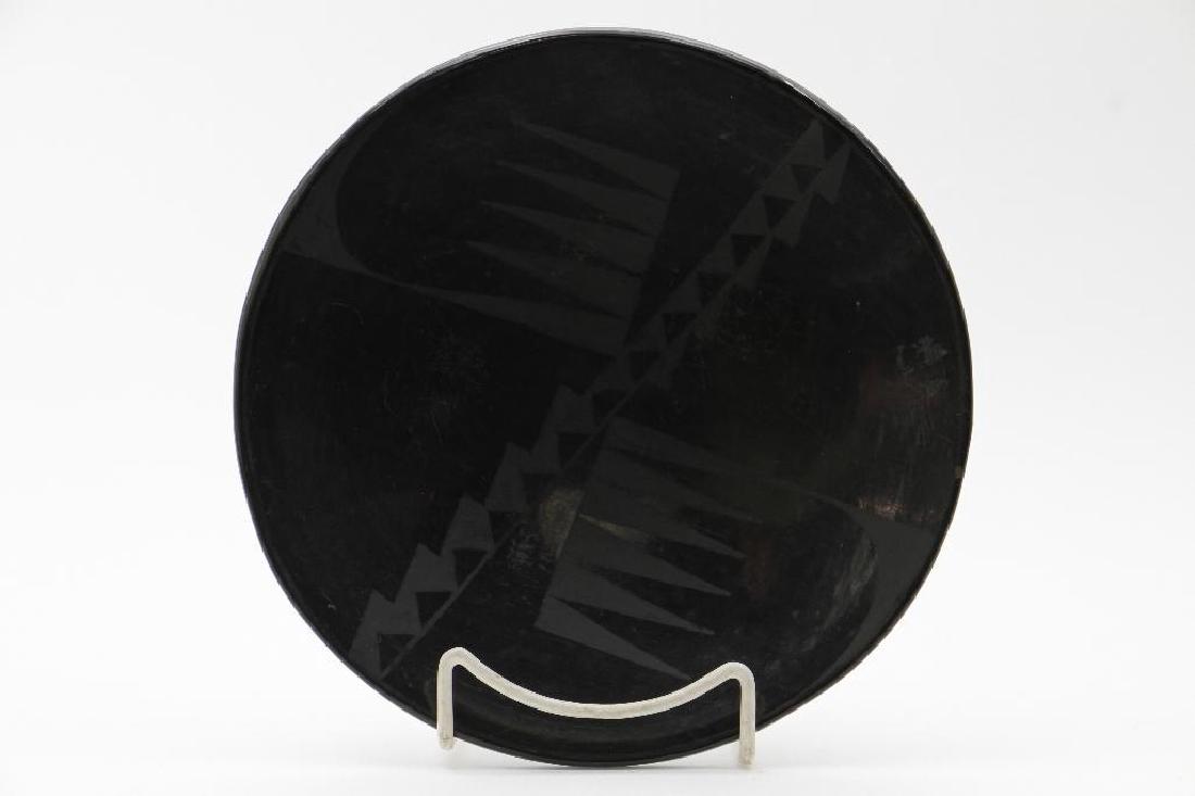 San Ildefonso blackware plate: Signed Anna (Martinez - a sister of Maria Martinez). Diameter: 9 inches