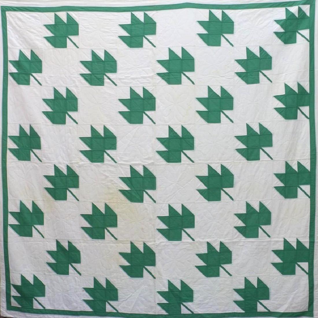 AMERICAN FIRST-HALF 20th-CENTURY LEAF PATTERN QUILT (1 of 4)