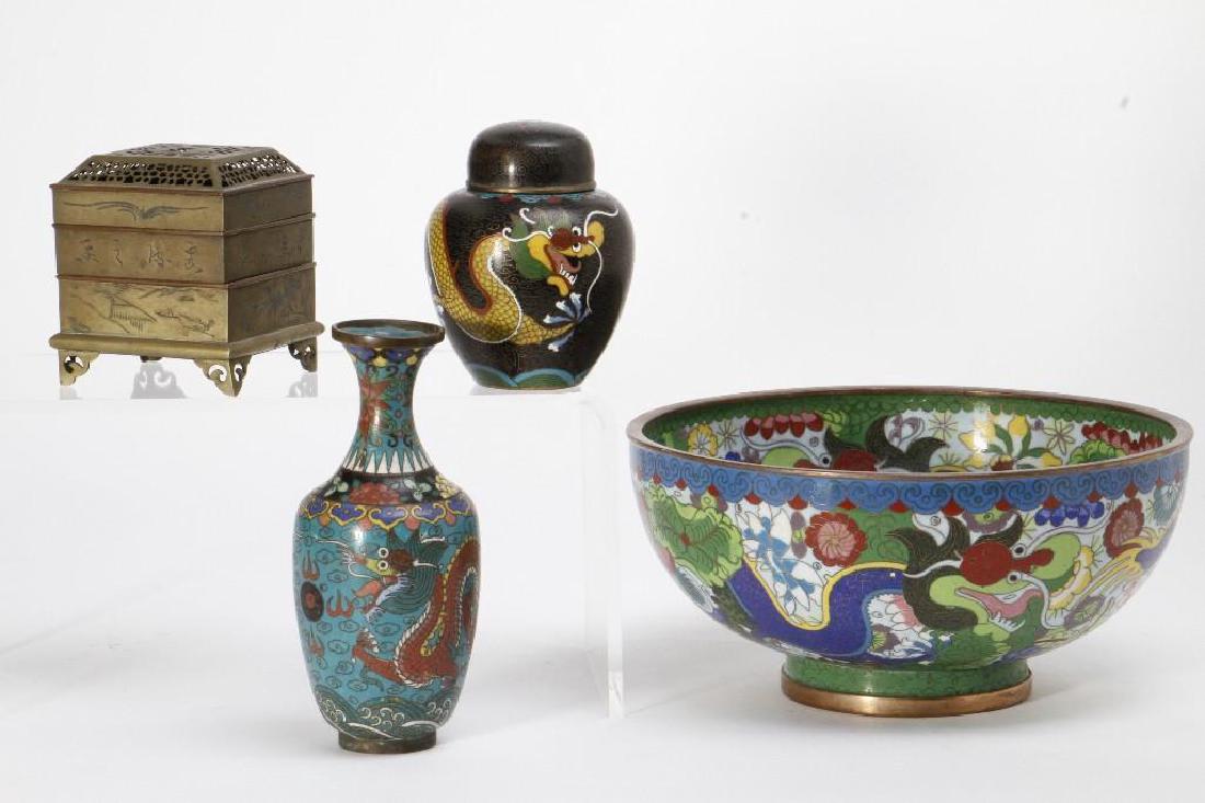 A GROUPING OF CLOISONNE ENAMELED ITEMS (1 of 8)