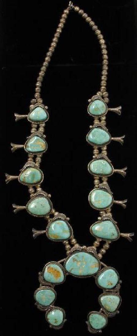 NAVAJO SQUASH BLOSSOM NECKLACE (1 of 3)