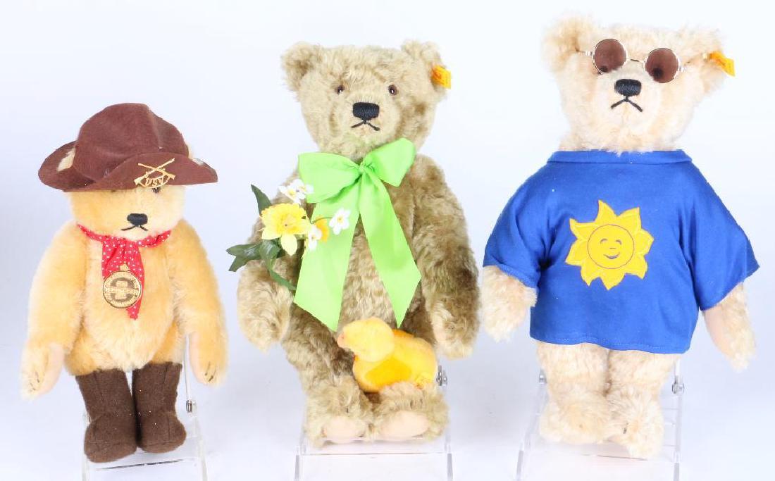THREE STEIFF THEME BEARS: Three Steiff theme bears