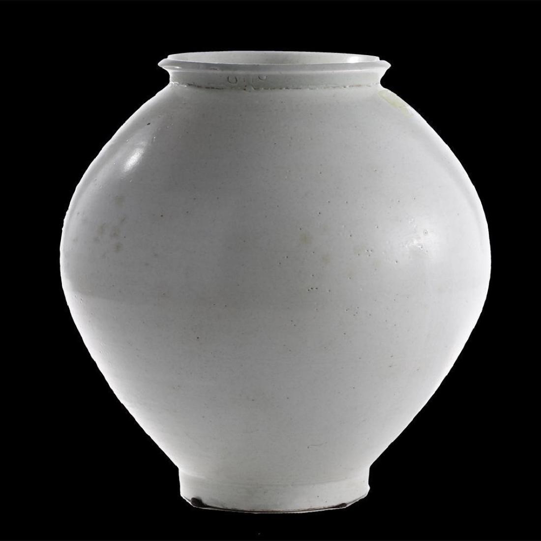 KOREAN CERAMIC JAR (1 of 5)