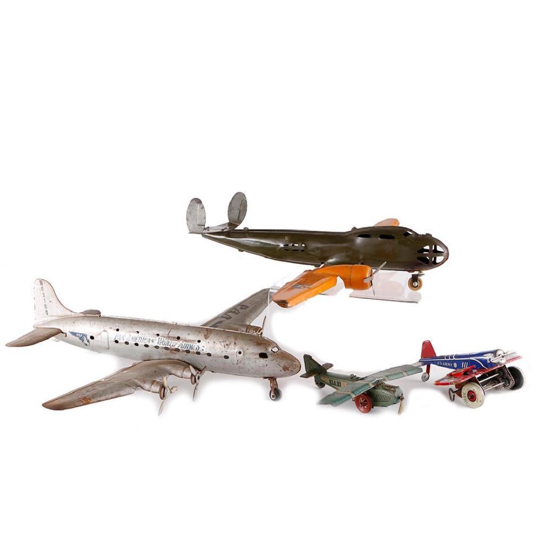 Grouping of (4) aircraft models (1 of 5)
