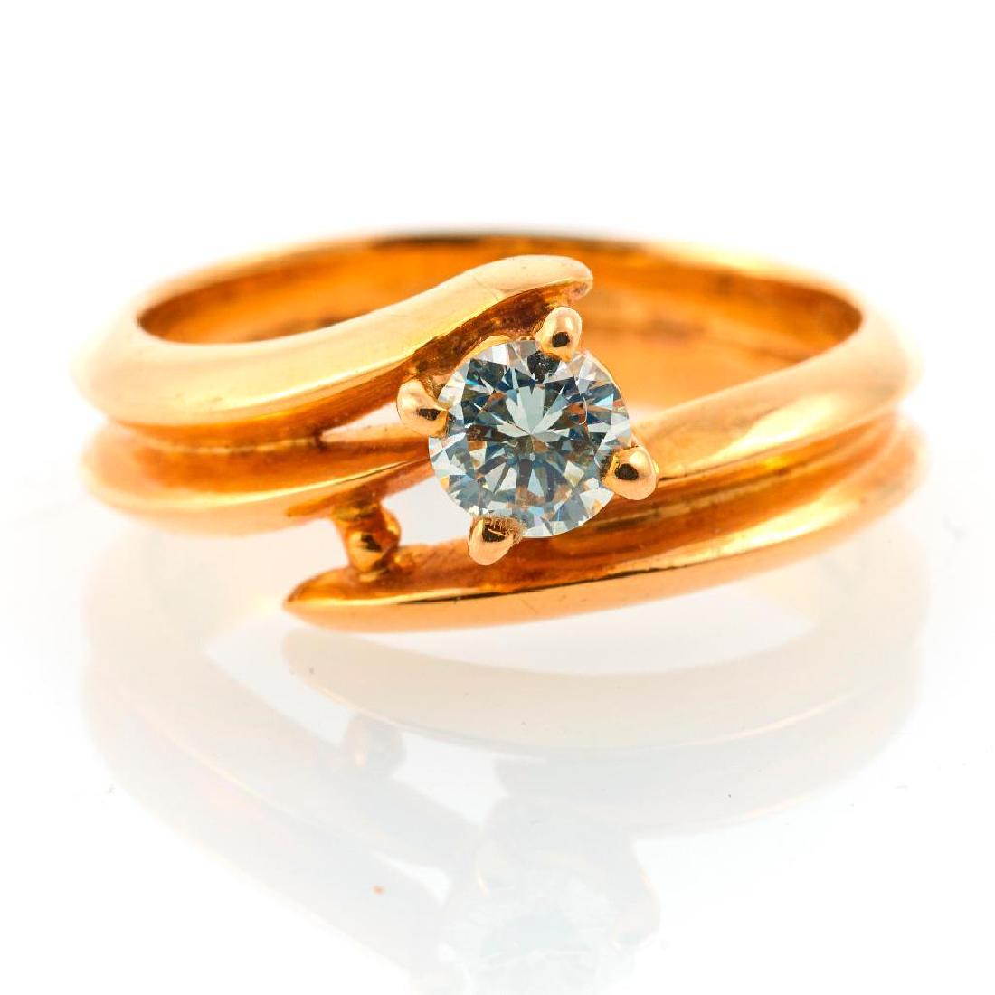 Diamond and 18k gold solitaire ring: round brilliant-cut diamond weighing approximately: 0.35ct.; size: 6 1/4