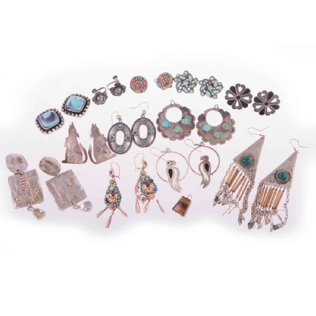 Southwest and Mexican Silver Jewelry (1 of 2)