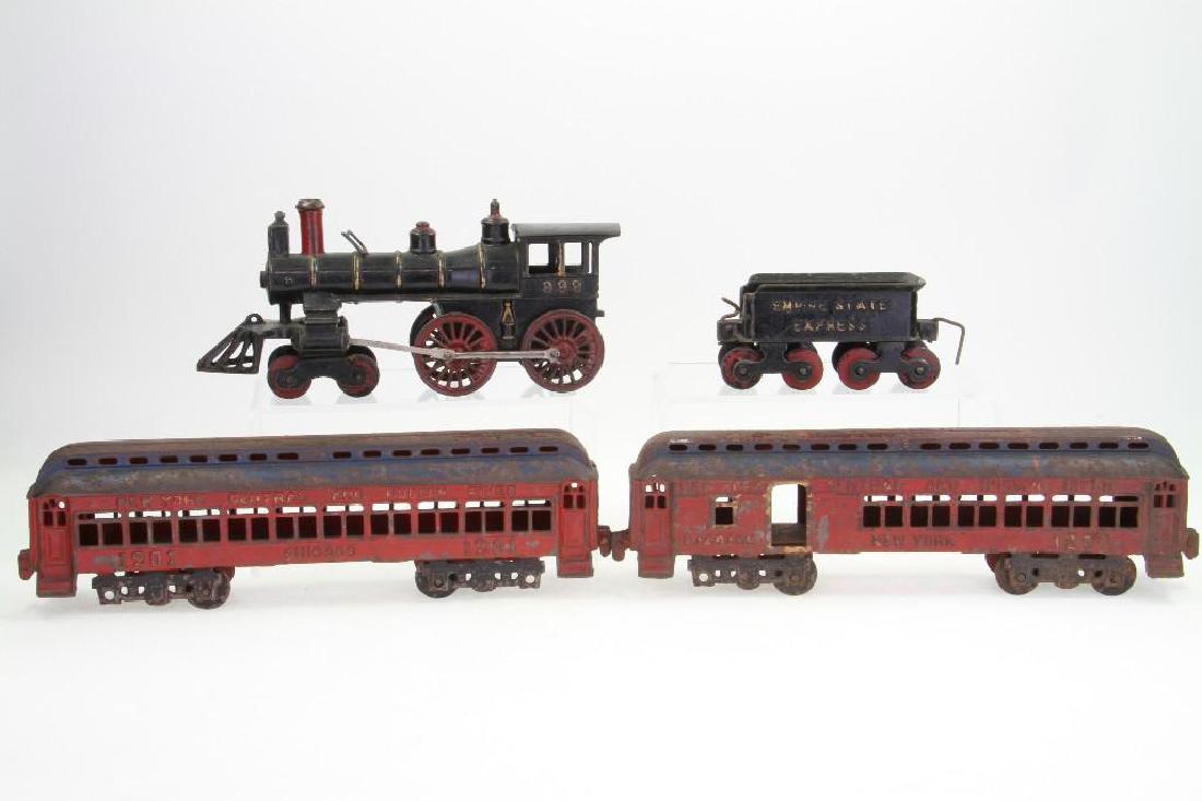 Floor Train Set (1 of 7)