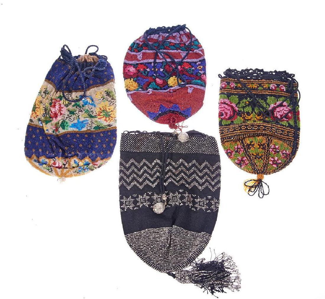Four art deco and Victorian drawstring beaded purses (1 of 1)