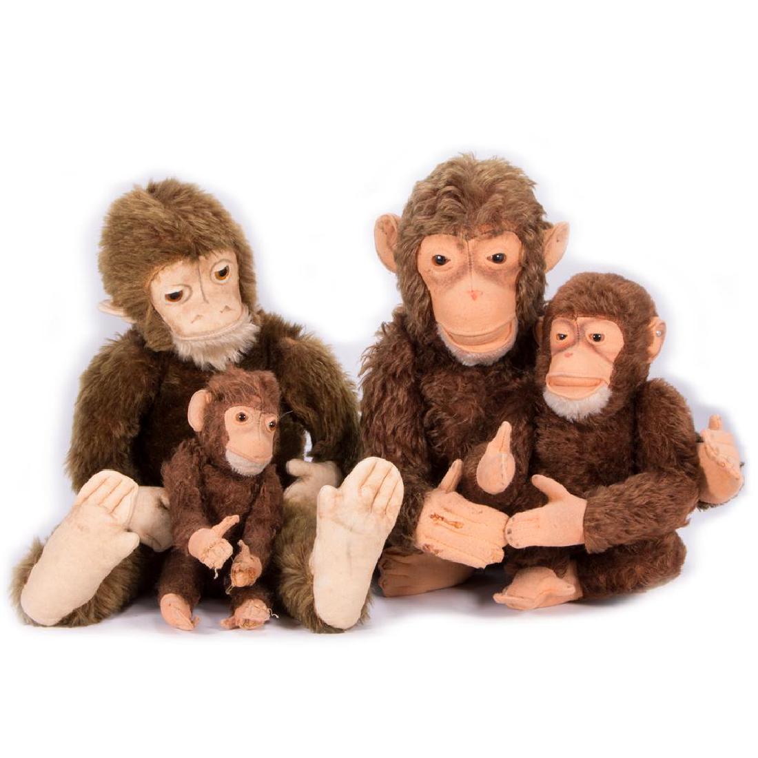 VINTAGE STUFFED TOYS (1 of 8)