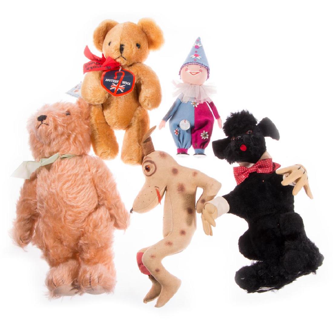 VINTAGE STUFFED TOYS (1 of 7)