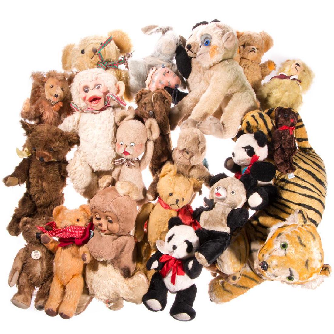 VINTAGE STUFFED TOYS (1 of 8)