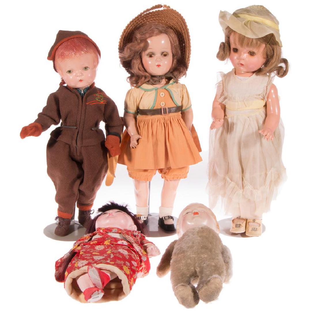 VINTAGE DOLLS (1 of 8)