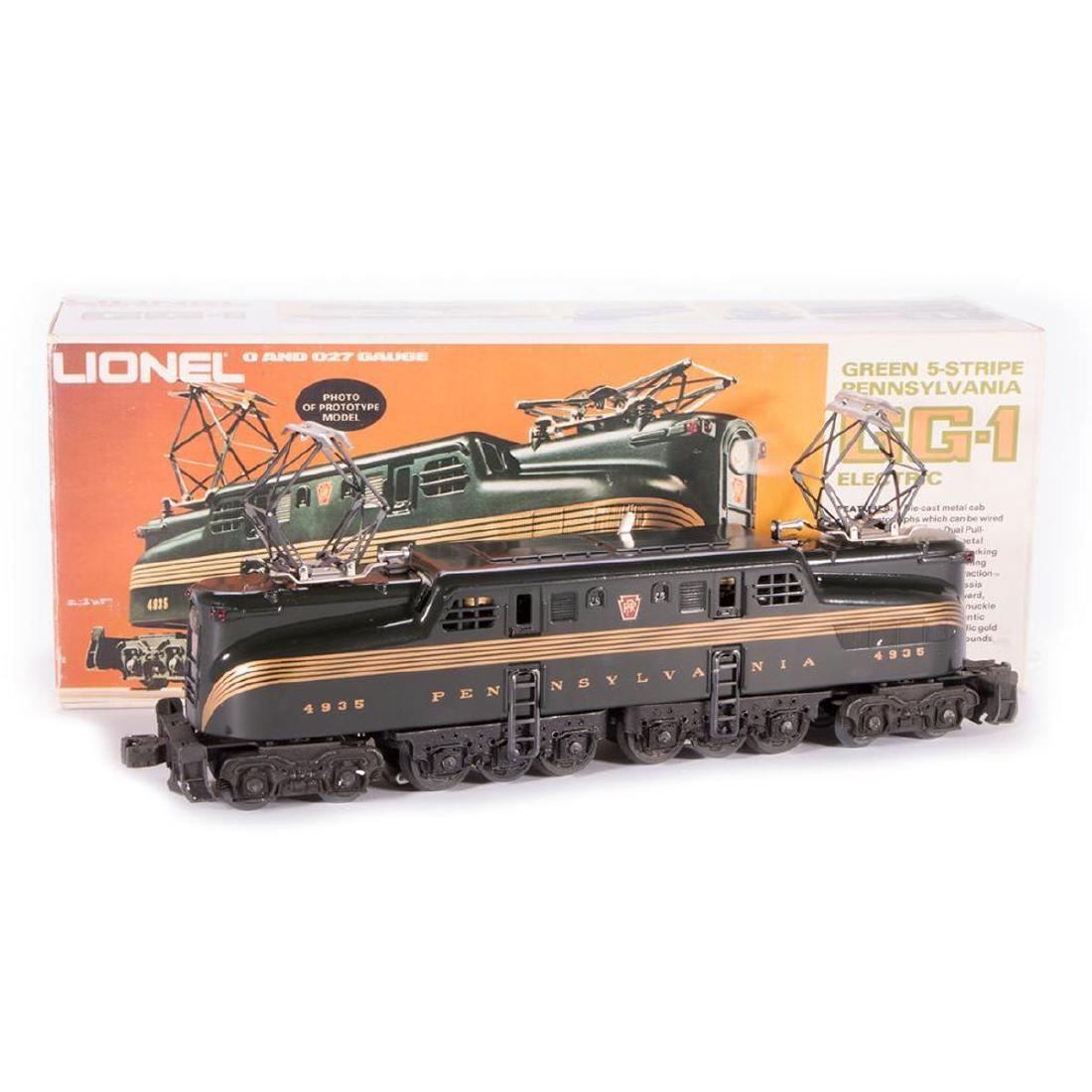 Lionel O Gauge 6-8150 Green GG-1 Locomotive (1 of 4)