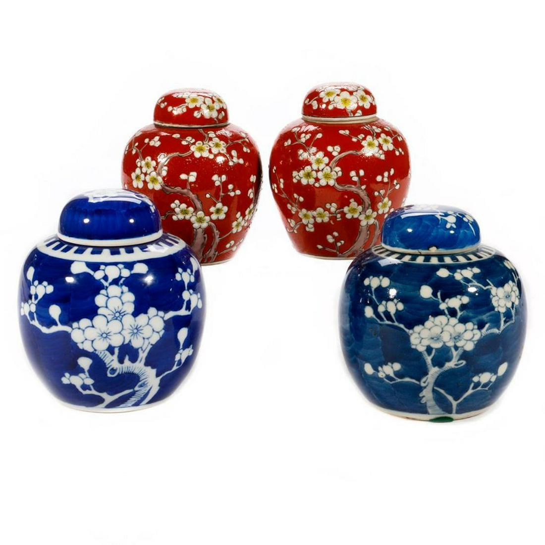 Two pair of ginger jars.: A assembled pair of blue and white Chinese ginger jars, one 20th century, one late 19th (hairline crack) measuring 5 1/2 inches high x 5 diameter, and a pair of early 20th century Japanese famille ros