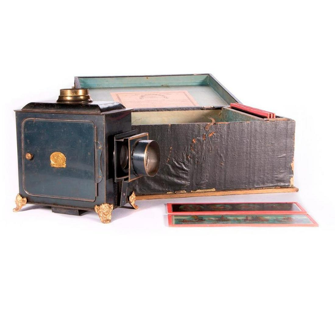 A 19th century German Magic Lantern in its original (1 of 14)