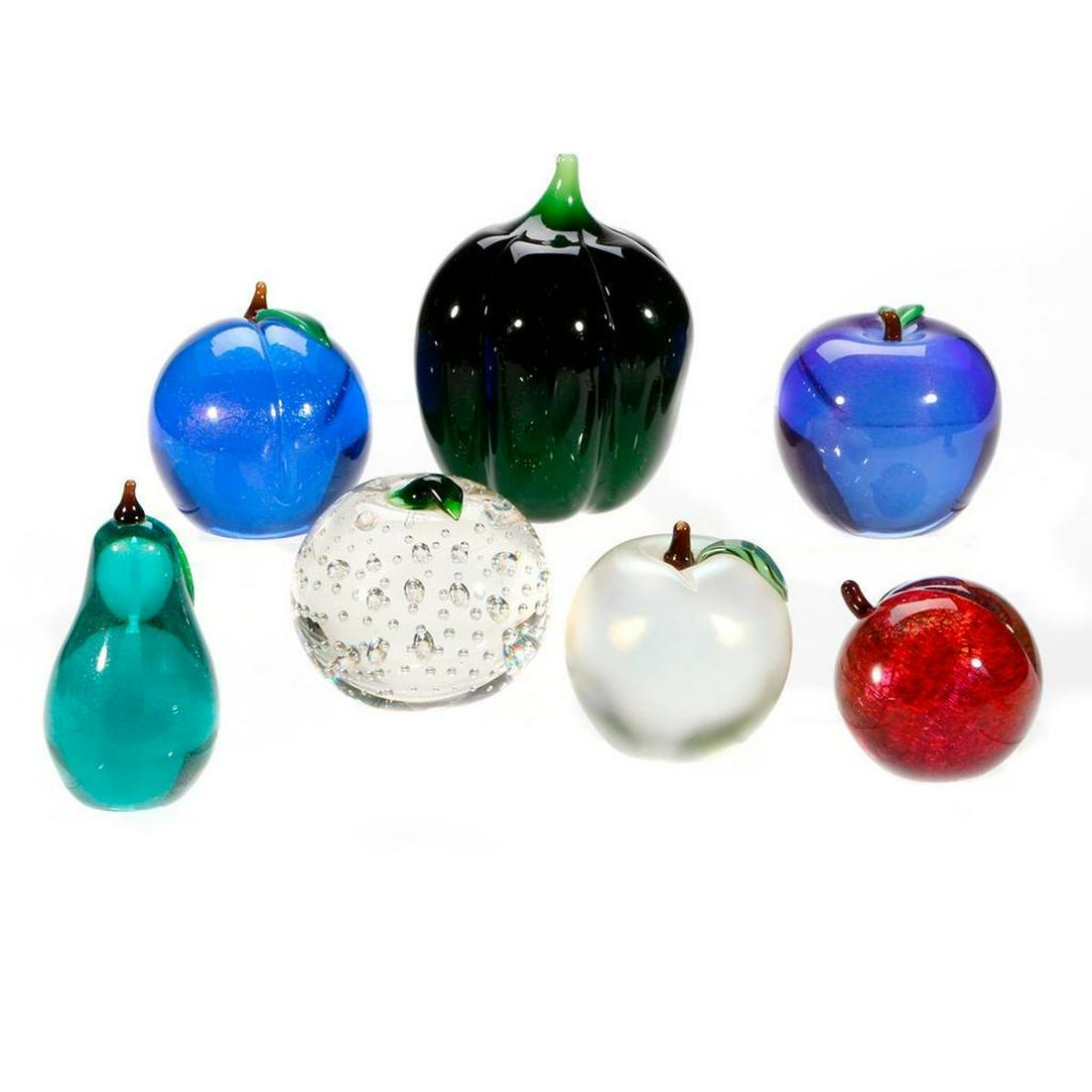 Seven Art Glass paperweights.: Seven Art Glass paperweights by Orient and Flume in the form of fruit.