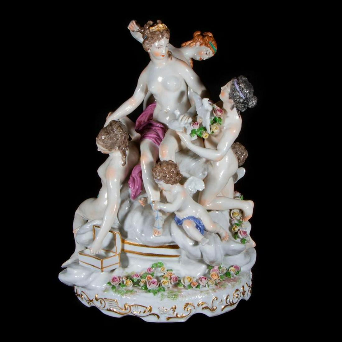 Meissen nymphs and putti. (1 of 11)
