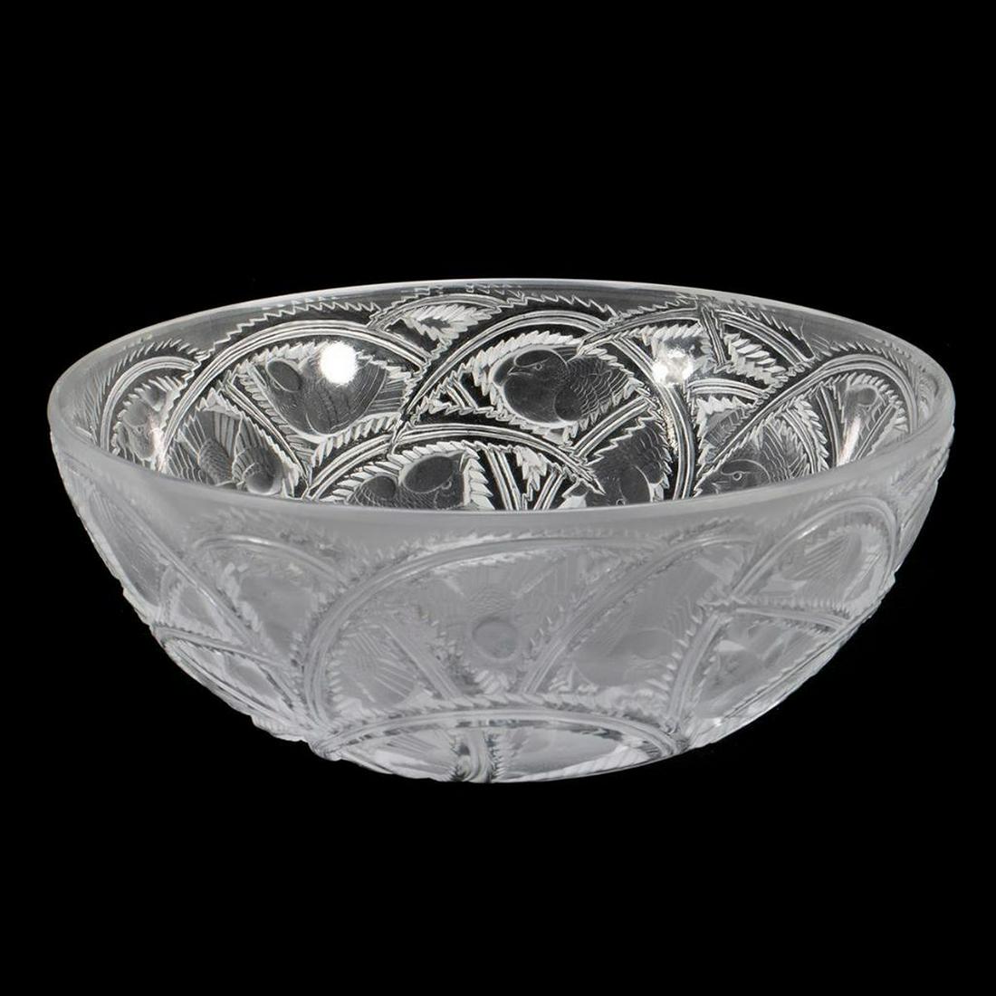 Lalique Crystal "Pinson Bird" Bowl (1 of 4)