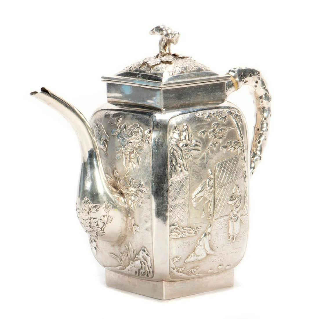 Late 19th/early 20th Chinese silver teapot (1 of 6)