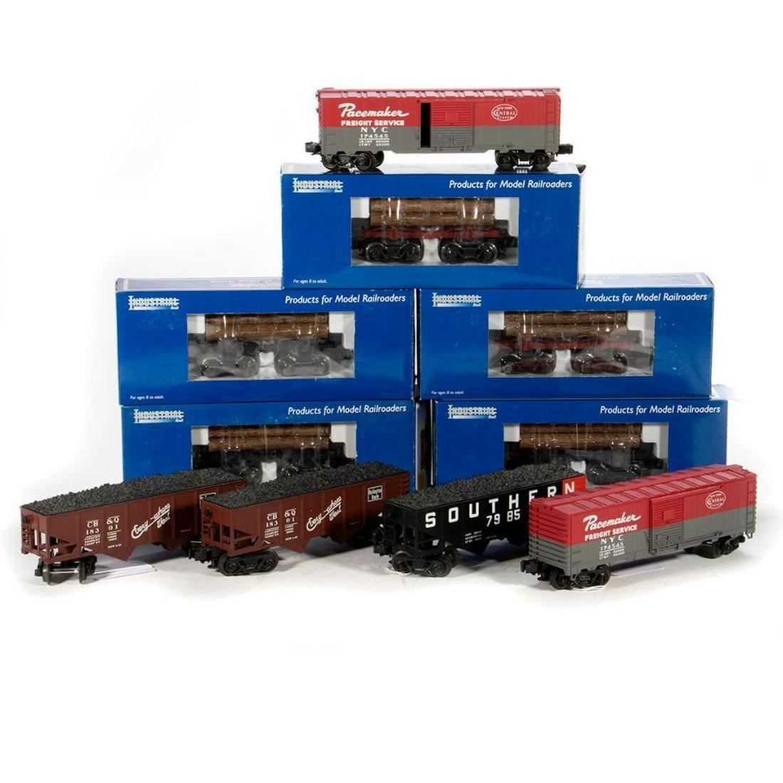 O Gauge Industrial Rail Log train and freight cars (1 of 4)