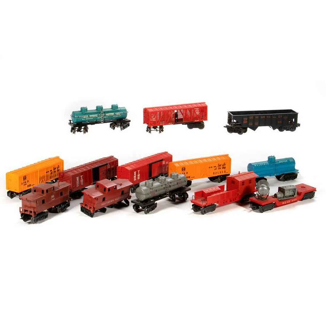 O Gauge Marx 8 Wheel Plastic Freight Cars (1 of 7)