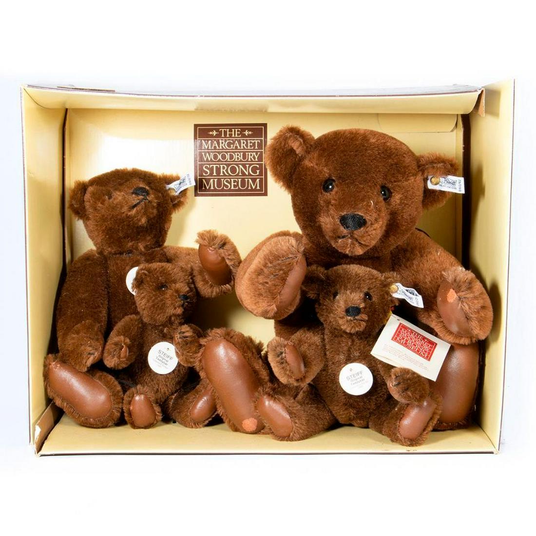 Vintage Steiff Margaret Strong Bear Set (1 of 7)