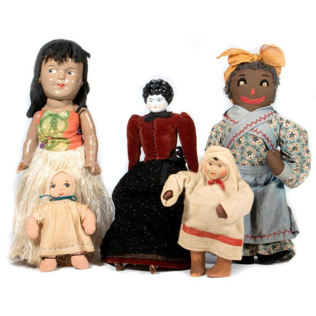 Vintage Cultural Ethnic Dolls (1 of 7)
