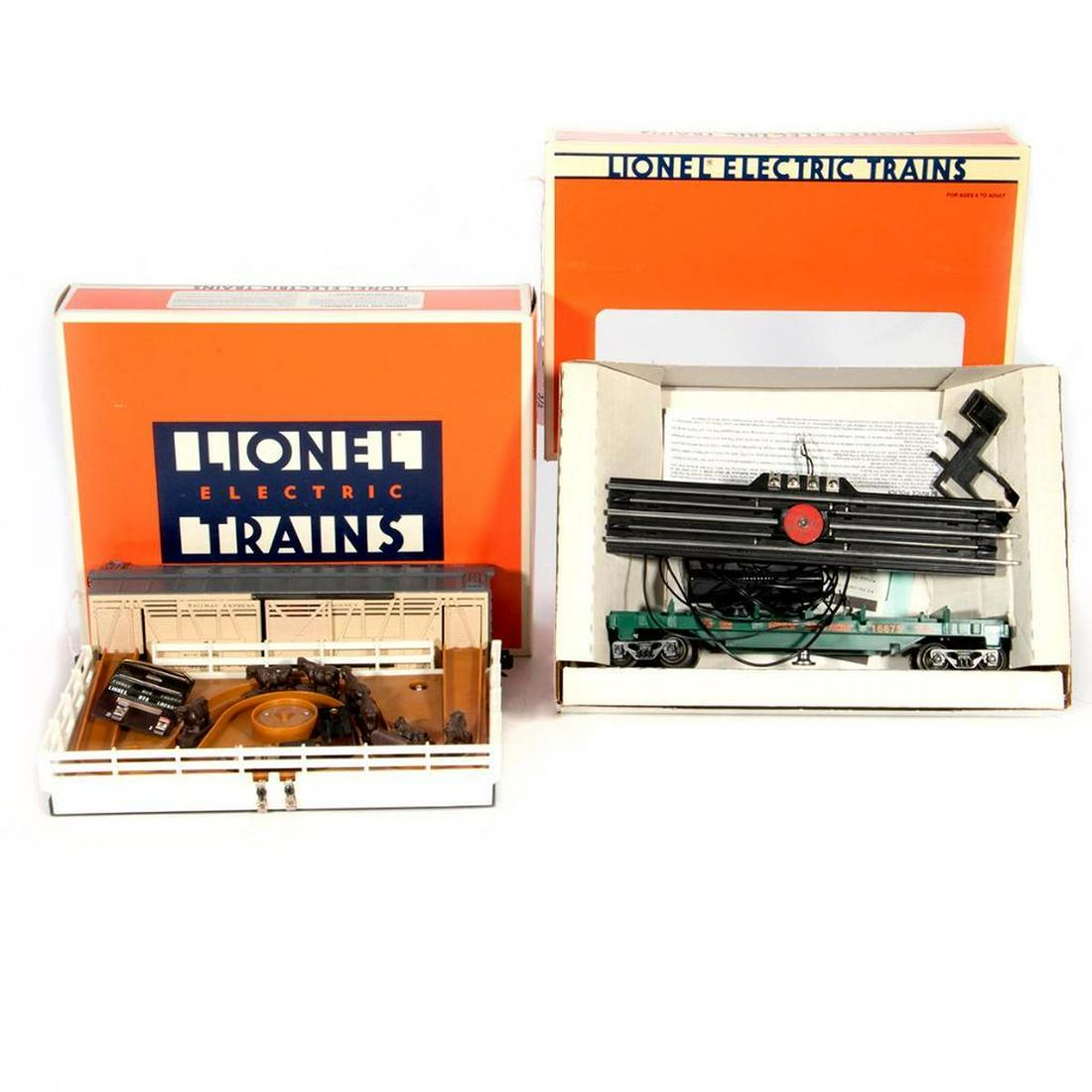 Lionel (2) O Gauge Operating Cars (1 of 3)
