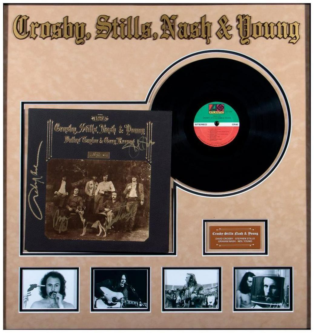 Grosby, Stills, Nash & Young band signed album cover. (1 of 8)