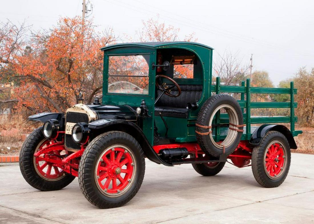1919 White Model 15, 3/4-Ton Stake Side Truck (1 of 20)