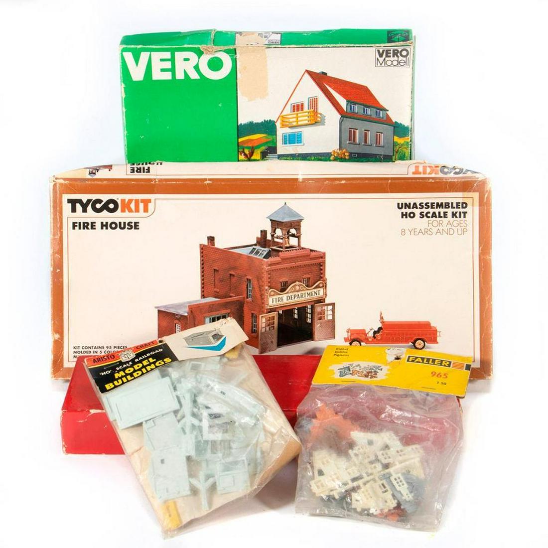 HO Structure Kits: HO Structure Kits-Faller 965 Gables, Aristo Craft Garage, Tyco Fire House, Vero House, HD Scale Models Modern Turntable, Atlas Trackside Shanty