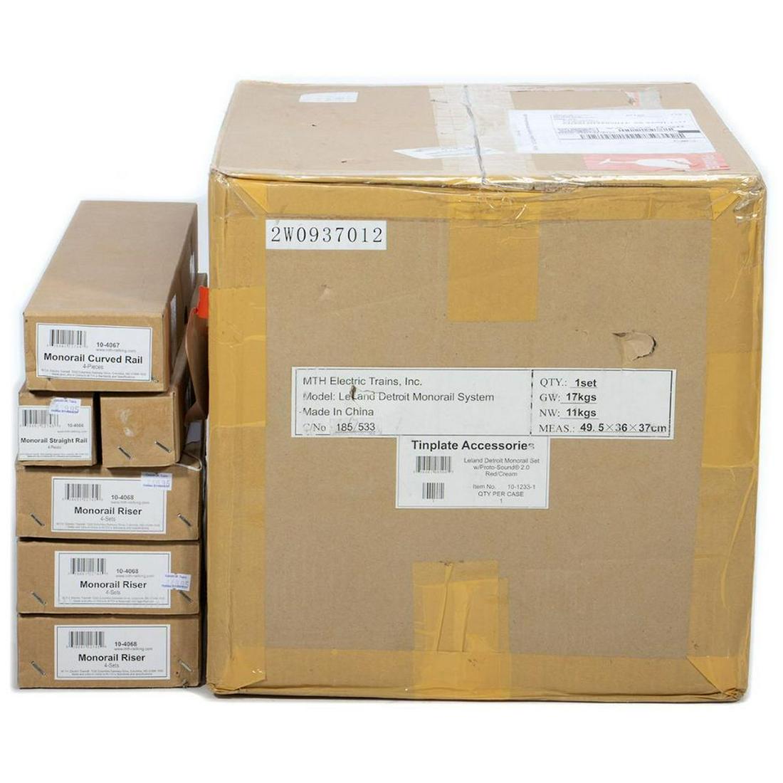 MTH Leland Detroit Monorail - Red&Cream with extra (1 of 3)