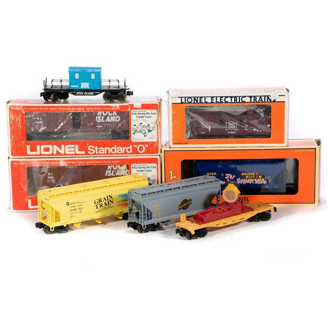 O Gauge Lionel (8) Freight Cars, Rock Island, CNW Grain (1 of 3)