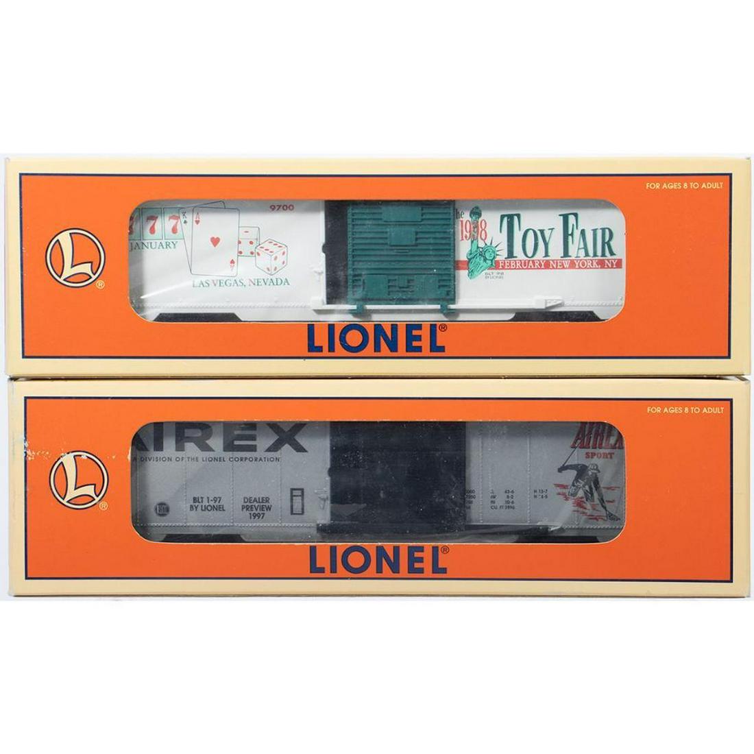 Lionel 1997, 1998 Toy Fair Box Cars (1 of 1)