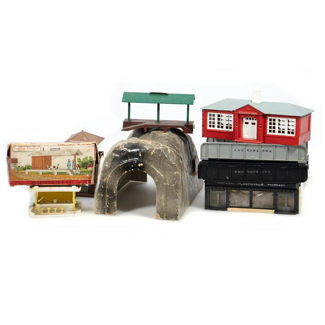 American Flyer Bridges and Tunnel (1 of 3)