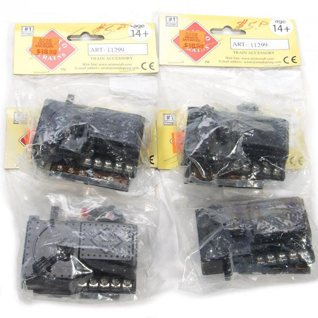 Aristo Craft Parts: ART11299New Old StockFour - Train Accessory Parts in original packaging