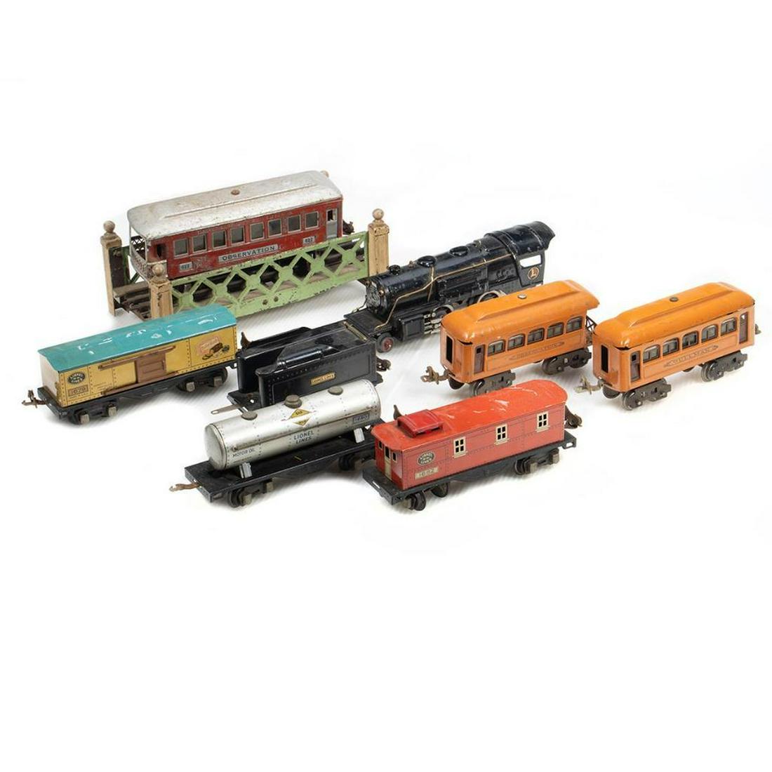 Lionel Pre War Rolling Stock and Bridge (1 of 6)
